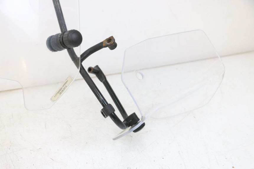 photo de PARABRISAS PEUGEOT E-VIVACITY 1 (2012 - 2018) - Otra vista del artículo