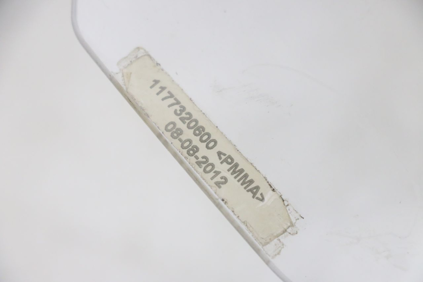 photo de PARABRISAS PEUGEOT E-VIVACITY 1 (2012 - 2018) - Zoom estado de uso