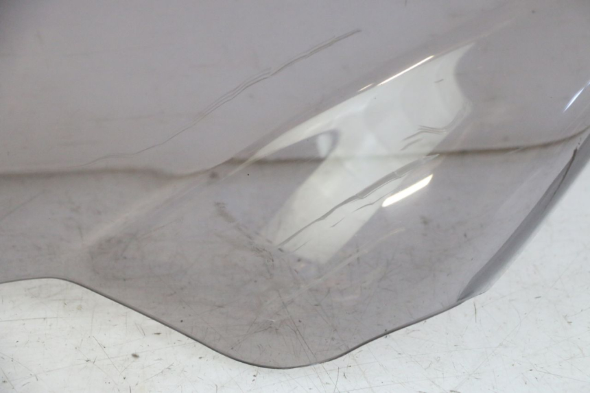 photo de PARABRISAS PEUGEOT ELYSTAR 125 (2002 - 2007) - Ángulo de visión alternativo