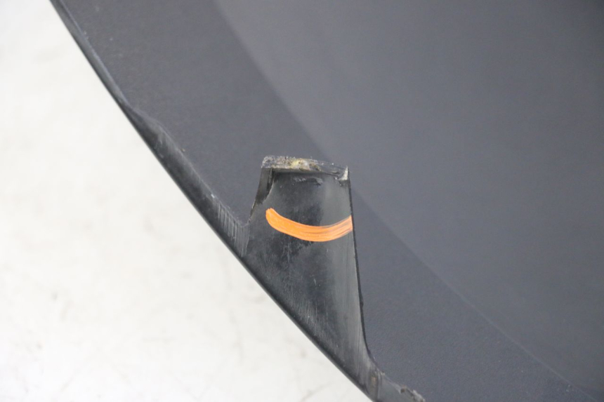 photo de PARABRISAS PEUGEOT ELYSTAR 50 (2002 - 2014) - Características distintivas