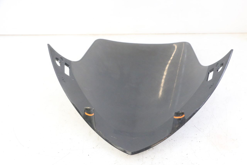 photo de PARABRISAS PEUGEOT ELYSTAR 50 (2002 - 2014) - Primer plano de alta resolución