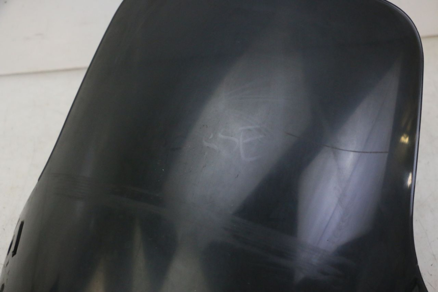 photo de PARABRISAS PEUGEOT ELYSTAR 50 (2002 - 2014) - Zoom sobre los componentes