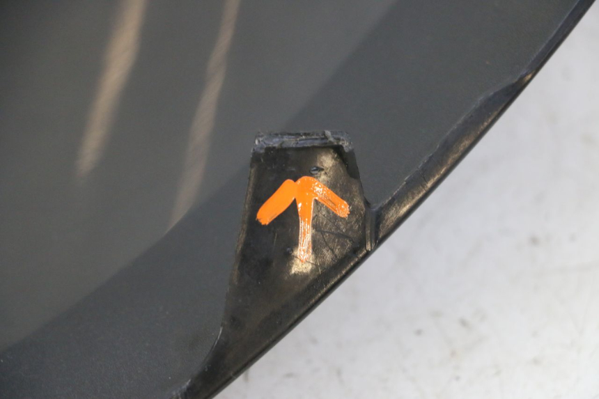 photo de PARABRISAS PEUGEOT ELYSTAR 50 (2002 - 2014) - Inspección visual detallada