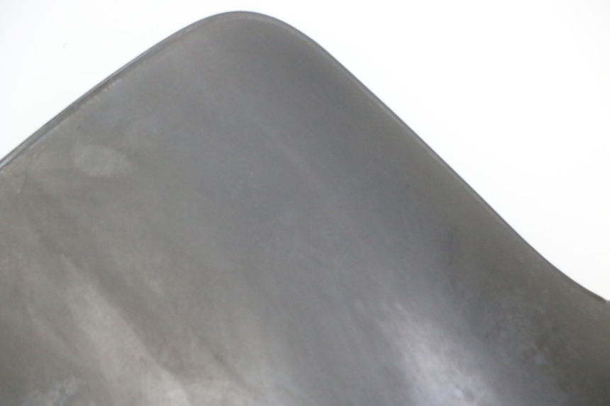 photo de PARABRISAS PEUGEOT ELYSTAR 50 (2002 - 2014) - Primer plano técnico