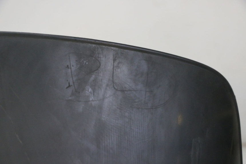 photo de PARABRISAS PEUGEOT ELYSTAR 50 (2002 - 2014) - Zoom estado de uso