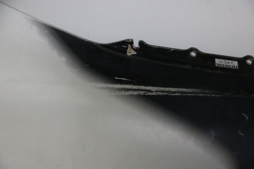 photo de PARABRISAS HONDA FES S-WING SWING ABS 125 (2007 - 2015) - Zoom sobre los componentes