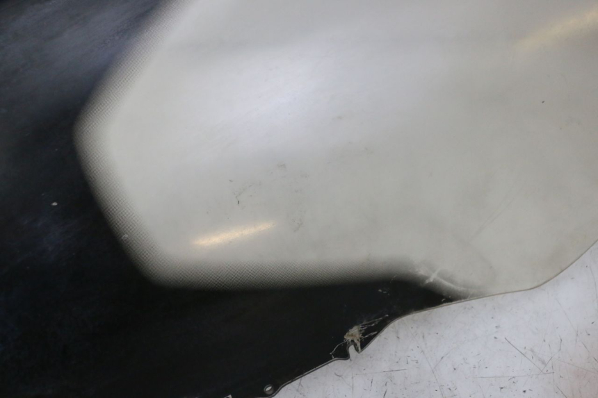 photo de PARABRISAS HONDA FES S-WING SWING ABS 125 (2007 - 2015) - Primer plano de alta resolución