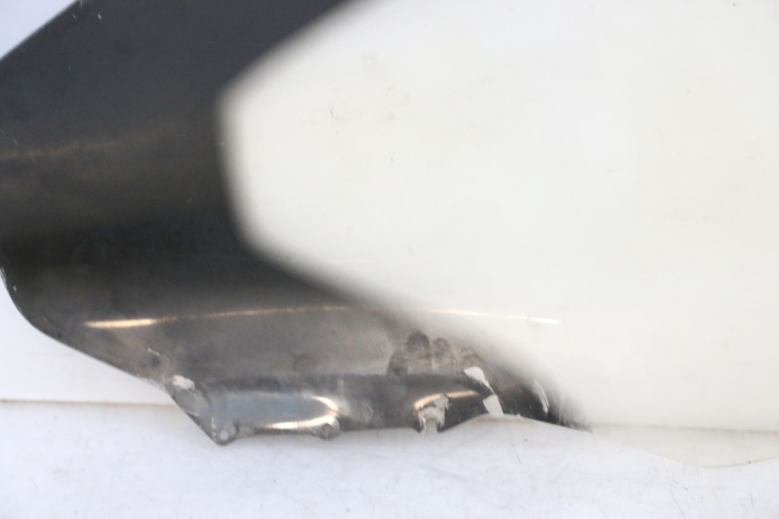 photo de PARABRISAS HONDA FES S-WING SWING ABS 125 (2007 - 2015) - Primer plano técnico