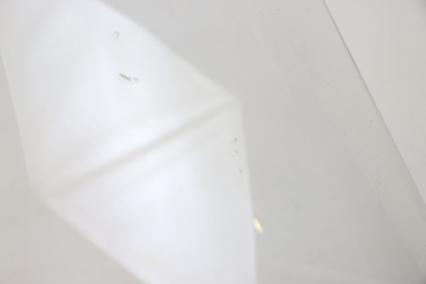 photo de PARABRISAS YAMAHA FJR ABS 1300 (2006 - 2012) - Marcados y referencias originales