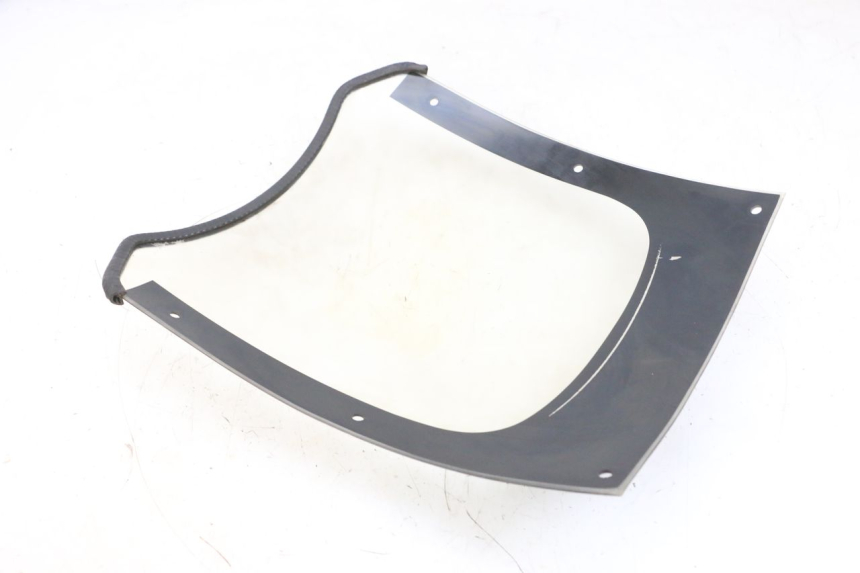 photo de PARABRISAS KAWASAKI GPX R WARBIRD 600 (1988 - 1993) - Recambio usado revisado