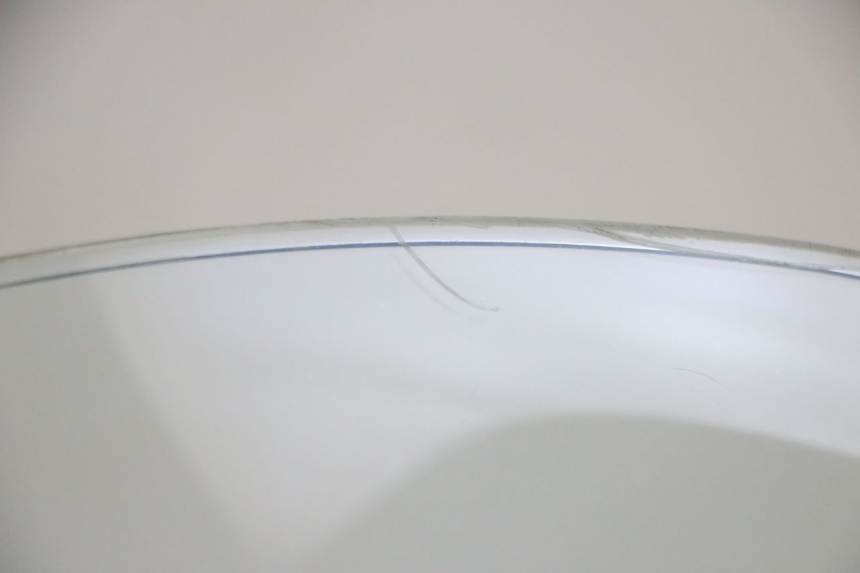 photo de PARABRISAS PIAGGIO MP3 LT 300 (2010 - 2016) - Detalles de los puntos de fijación