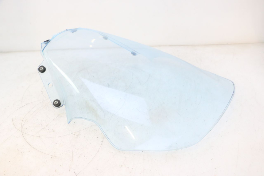 photo de PARABRISAS PIAGGIO MP3 LT 300 (2010 - 2016) - Detalles de los puntos de fijación