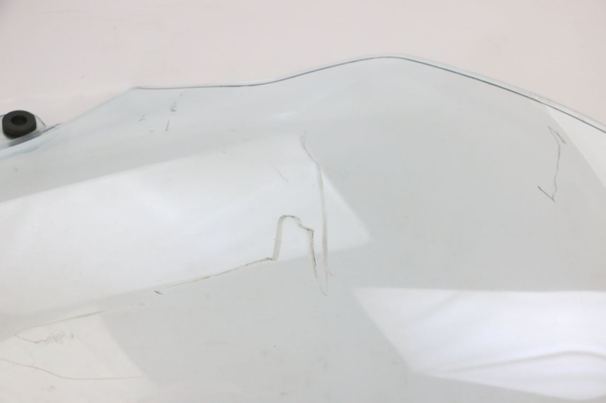 photo de PARABRISAS PIAGGIO MP3 500 (2011 - 2015) - Características distintivas