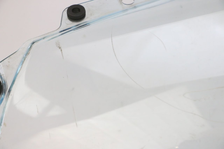 photo de PARABRISAS PIAGGIO MP3 500 (2011 - 2015) - Zoom sobre los componentes