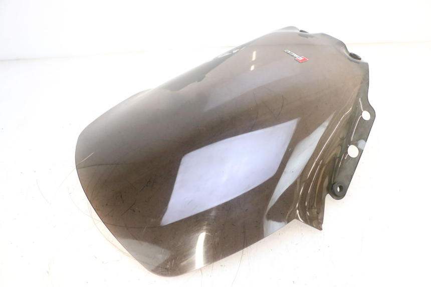 photo de PARABRISAS PIAGGIO MP3 RL 250 (2006 - 2010) - Características distintivas