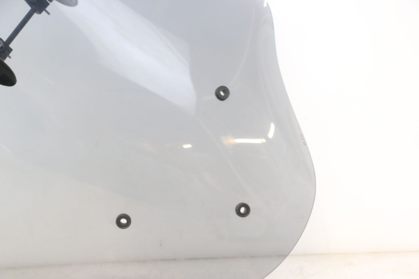 photo de PARABRISAS PIAGGIO MP3 500 (2016 - 2018) - Detalle de la pieza