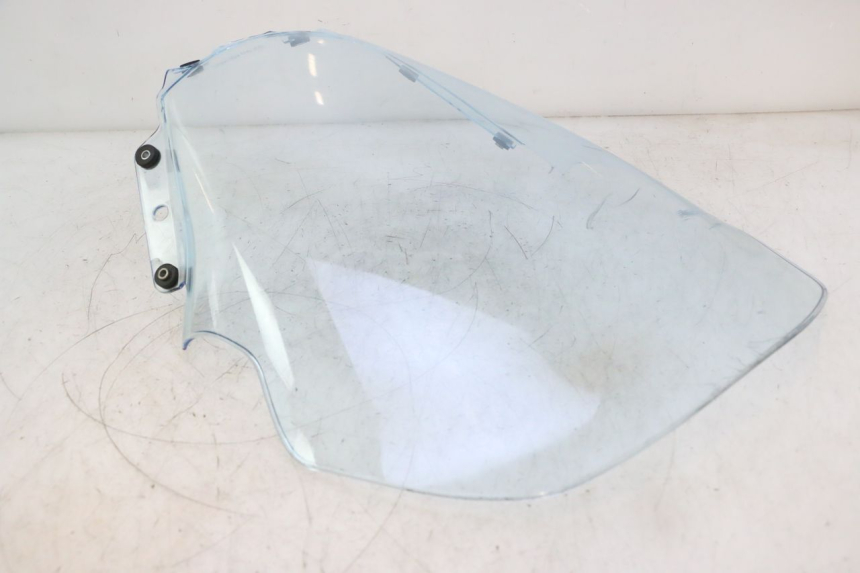 photo de PARABRISAS PIAGGIO MP3 125 (2006 - 2014) - Características distintivas