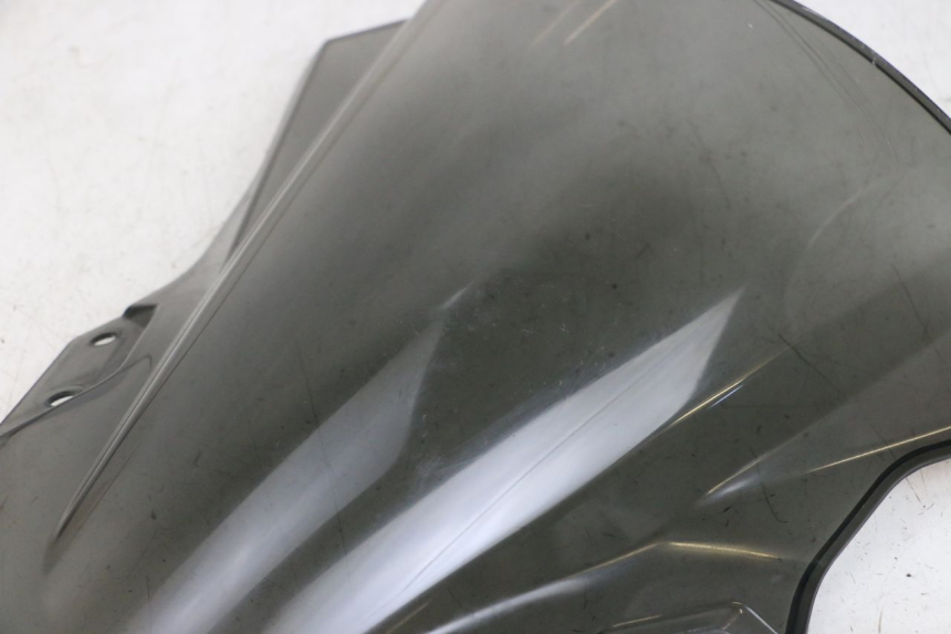 photo de PARABRISAS KAWASAKI NINJA 400 (2018 - 2023) - Primer plano técnico