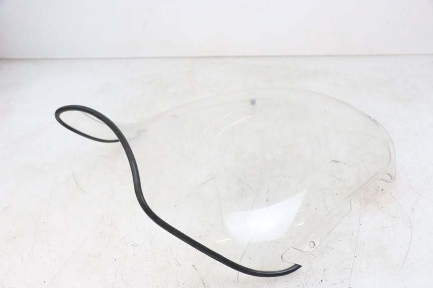 photo de PARABRISAS HONDA NTV DEAUVILLE 650 (1998 - 2001) - Detalles de los puntos de fijación