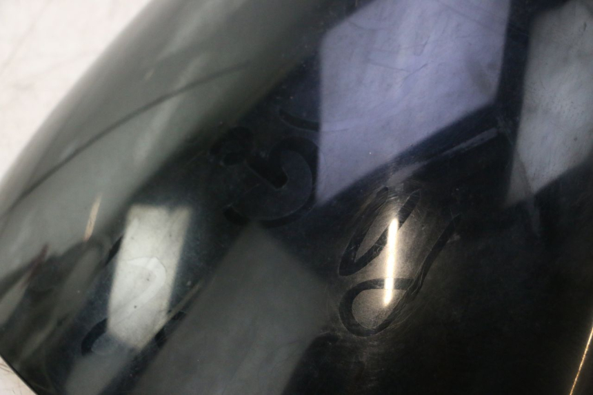 photo de PARABRISAS HONDA PCX (JF28) 125 (2009 - 2011) - Detalles de los puntos de fijación