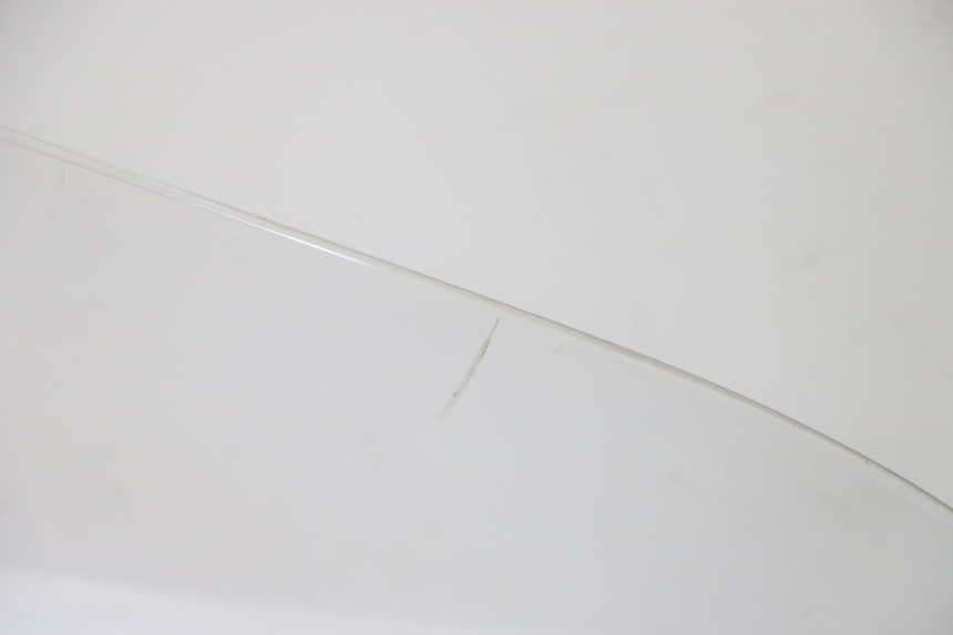 photo de PARABRISAS PIAGGIO NRG POWER PUREJET 50 (2018 - 2021) - Inspección visual detallada