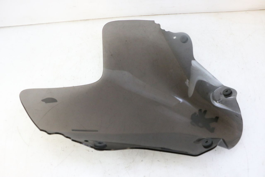 photo de PARABRISAS PEUGEOT SATELIS 125 (2013 - 2018) - Recambio usado revisado