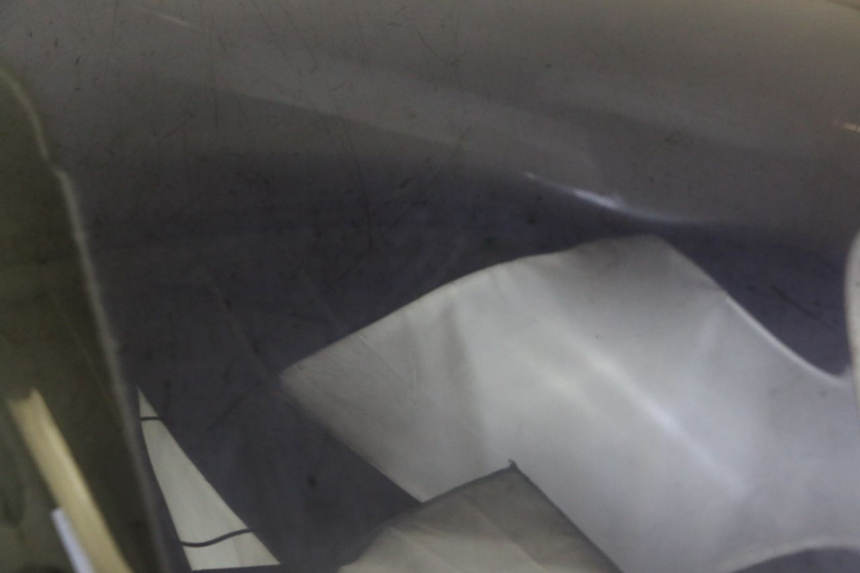 photo de PARABRISAS PEUGEOT SATELIS 125 (2013 - 2018) - Otra vista del artículo