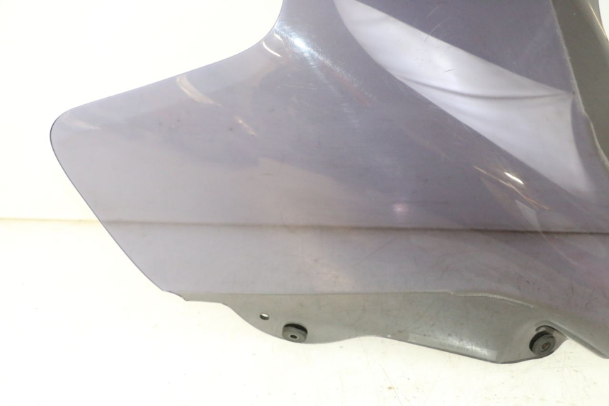 photo de PARABRISAS PEUGEOT SATELIS 125 (2013 - 2018) - Inspección visual detallada