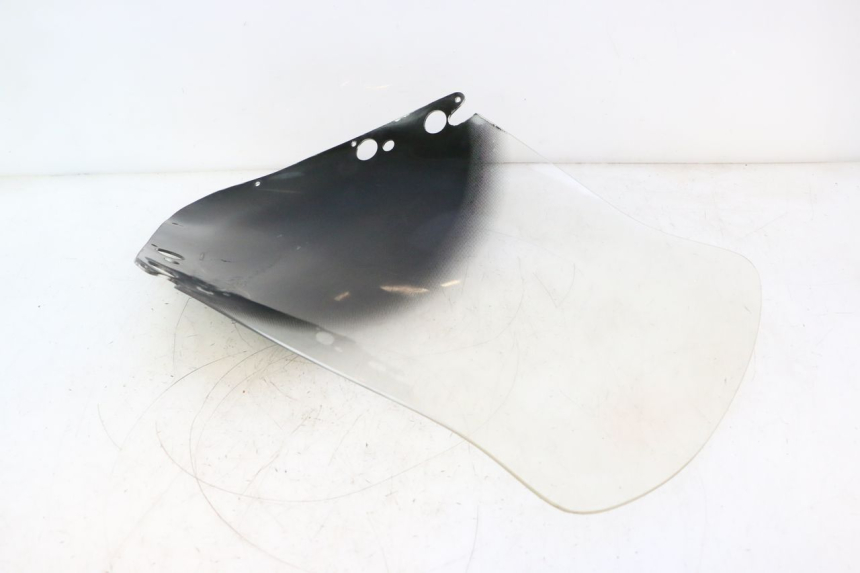 photo de PARABRISAS RAZZO STEED 125 (2012 - 2018) - Detalle de la pieza