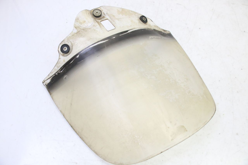 photo de PARABRISAS PIAGGIO SUPER LX 125 (2000 - 2003) - Primer plano técnico