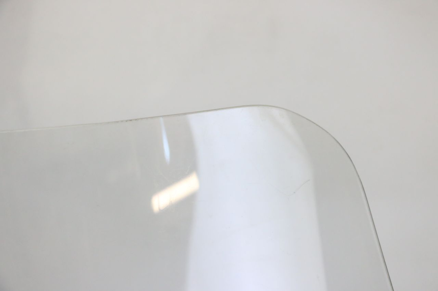 photo de PARABRISAS SUZUKI BURGMAN 125 (2018 - 2021) - Otra perspectiva