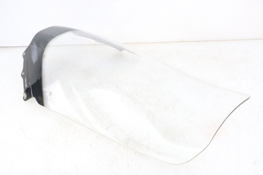 photo de PARABRISAS SUZUKI BURGMAN 125 (2018 - 2021) - Recambio usado revisado