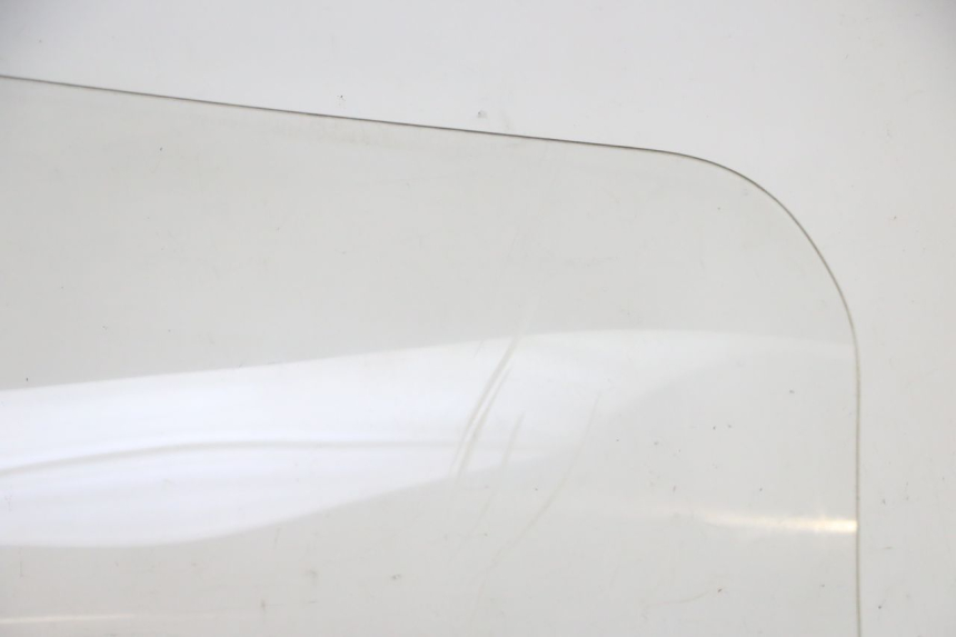 photo de PARABRISAS SUZUKI BURGMAN 125 (2015 - 2017) - Zoom calidad de ocasión