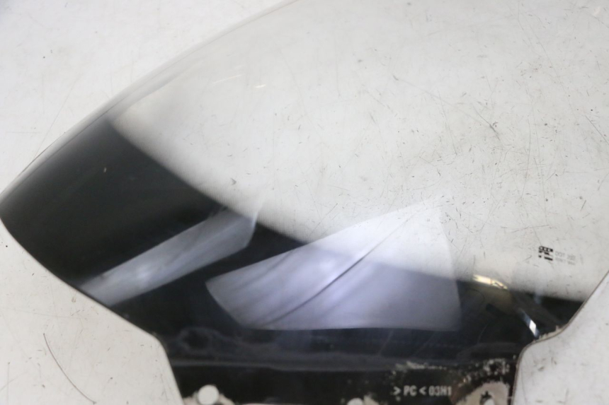 photo de PARABRISAS SUZUKI BURGMAN 125 (2015 - 2017) - Vista general del producto