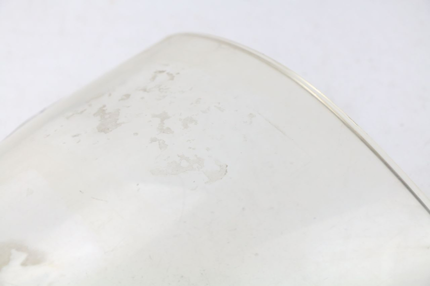 photo de PARABRISAS SUZUKI SV S ABS 650 (2003 - 2009) - Detalles de los puntos de fijación