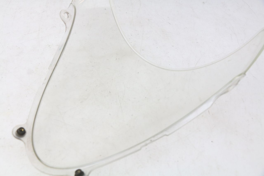 photo de PARABRISAS SUZUKI SV S 650 (1999 - 2002) - Primer plano técnico