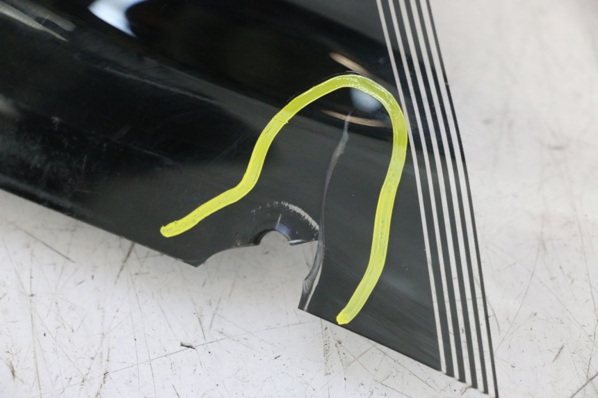photo de PARABRISAS YAMAHA TDM ABS 900 (2002 - 2014) - Marcados y referencias originales