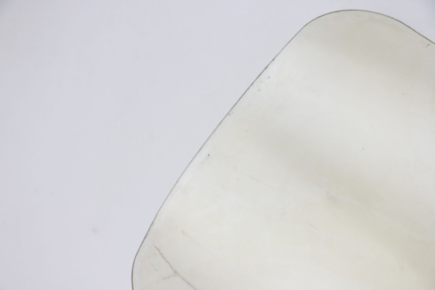 photo de PARABRISAS SUZUKI UH BURGMAN 125 (2002 - 2006) - Zoom sobre los componentes