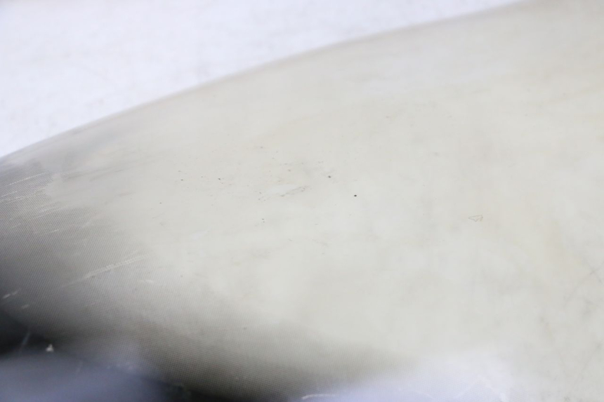 photo de PARABRISAS SUZUKI UH BURGMAN 125 (2002 - 2006) - Estado de la superficie y material