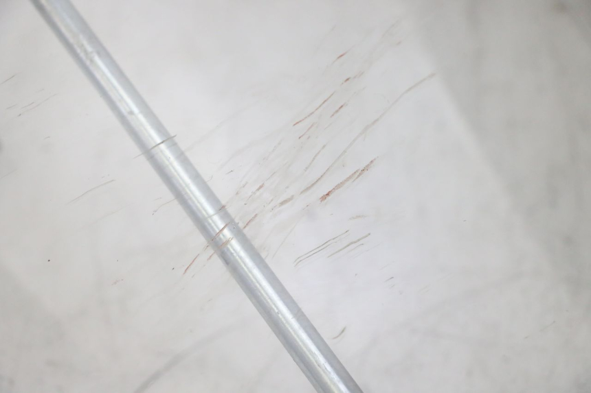 photo de PARABRISAS PIAGGIO VESPA GTS SUPER IE 125 (2009 - 2016) - Otra vista del artículo