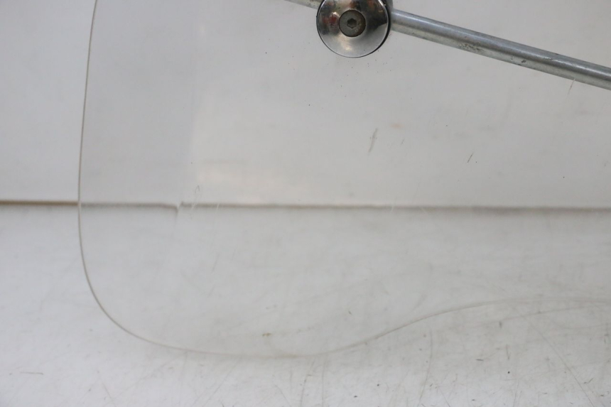 photo de PARABRISAS PIAGGIO VESPA GTS SUPER IE 125 (2009 - 2016) - Zoom calidad de ocasión