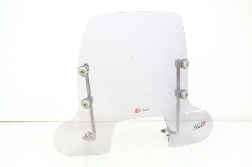 photo de PARABRISAS PIAGGIO VESPA SPRINT 2T 50 (2014 - 2018) - Vista principal