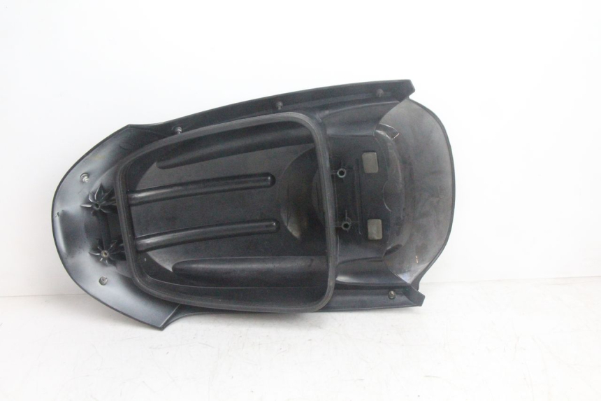 photo de PARABRISAS YAMAHA WAVE RUNNER GP R 1200 (2000 - 2003) - Recambio usado revisado