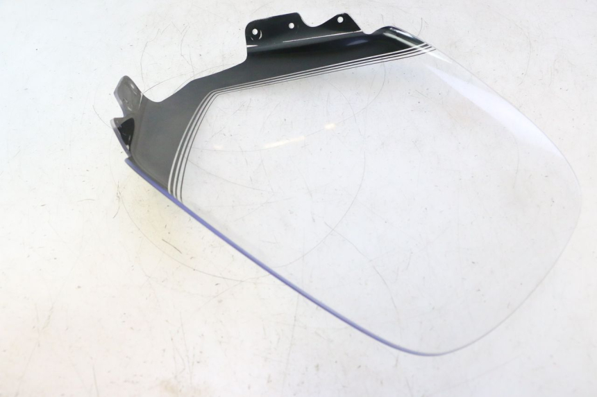 photo de PARABRISAS YAMAHA X-MAX XMAX 125 (2010 - 2013) - Zoom sobre los componentes