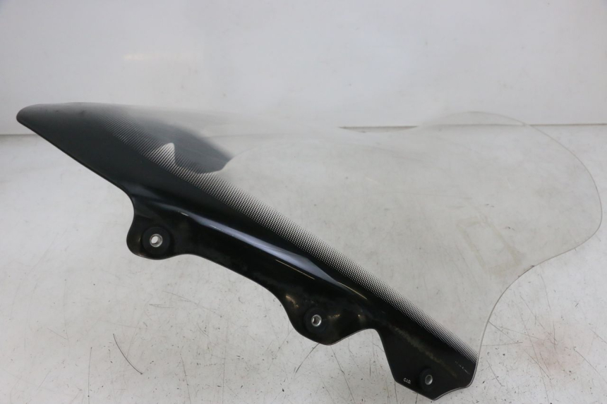 photo de PARABRISAS PIAGGIO X10 125 (2012 - 2017) - Primer plano técnico