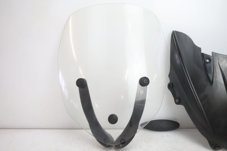 photo de PARABRISAS PIAGGIO X9 EVOLUTION 125 (2003 - 2007) - Zoom estado de uso