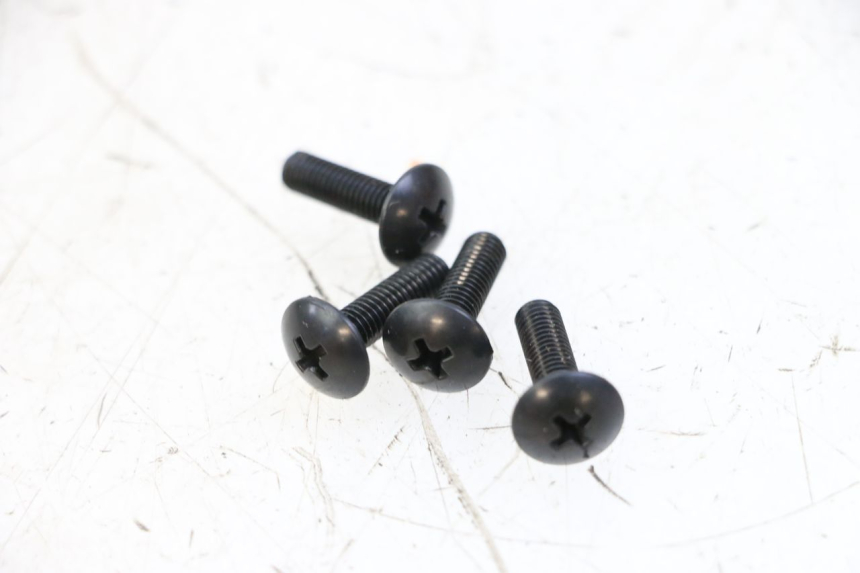 photo de PARABRISAS YAMAHA TRACER 7 700 (2020 - 2024) - Recambio usado revisado