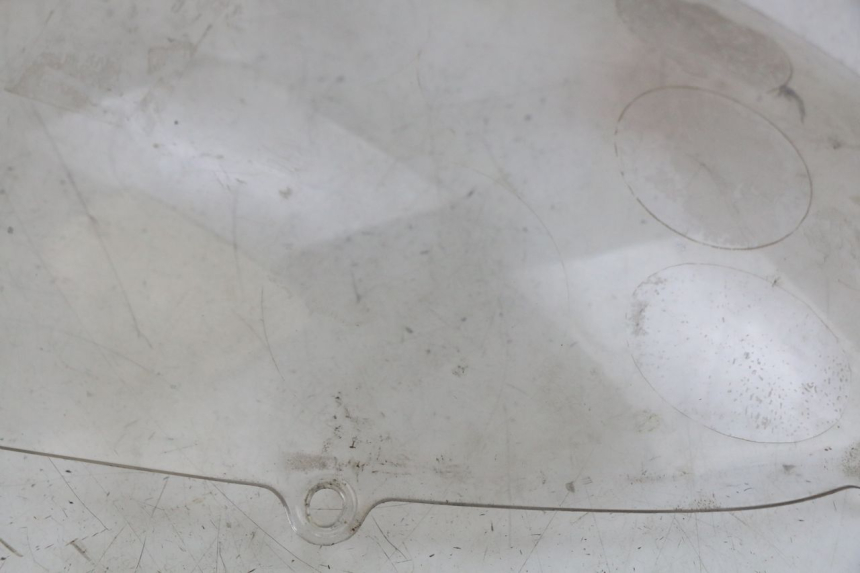 photo de PARABRISAS YAMAHA YZF R THUNDERCAT 600 (1996 - 2003) - Primer plano técnico