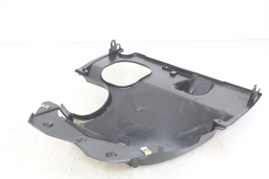 photo de PASO DE RUEDA TRASERO KYMCO AGILITY NAKED RENOUVO 2T 50 (2011 - 2018) - Otra perspectiva