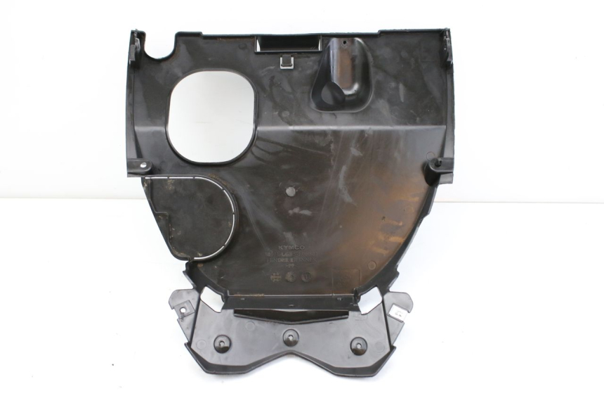 photo de PASO DE RUEDA TRASERO KYMCO AGILITY NAKED RENOUVO 4T 50 (2018 - 2020) - Primer plano técnico